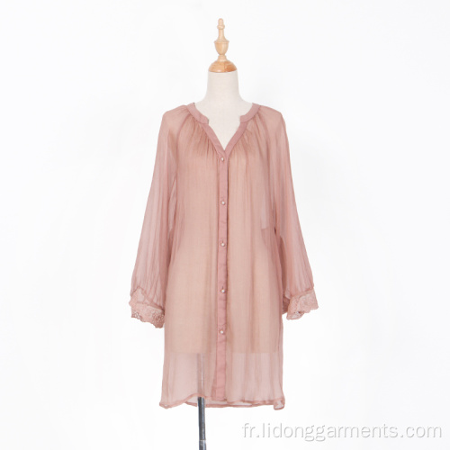 Vraie mini-robe transparente à manches longues en soie